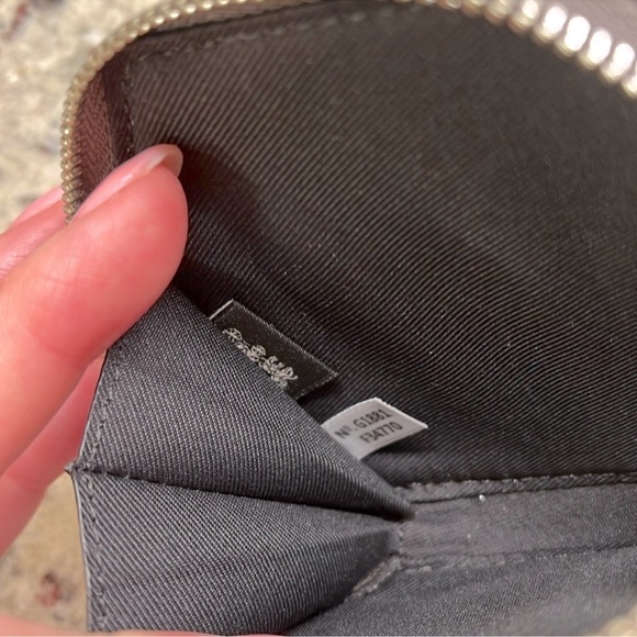 Coach Snowflake Coin Case Wristlet NWT - Picture 6 of 10